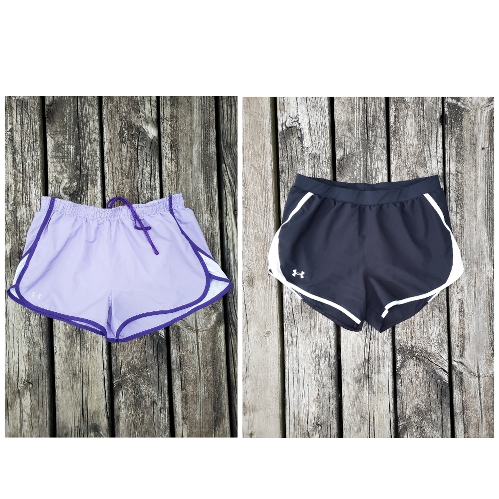 Women's Under Armour athletic shorts (2 pairs) size medium in great condition